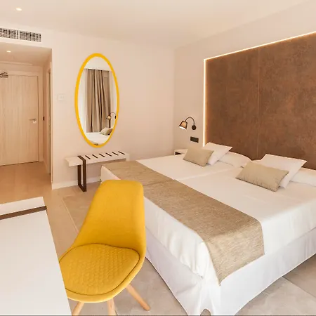 Centre - Adults Only Μπένιντορμ