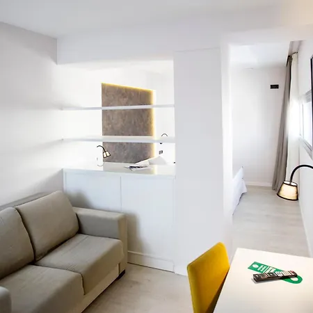 Ξενοδοχείο Centre - Adults Only Μπένιντορμ