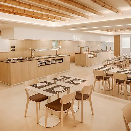 Ξενοδοχείο Centre - Adults Only Μπένιντορμ