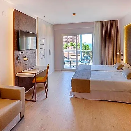 Hotel Centre - Adults Only 4*