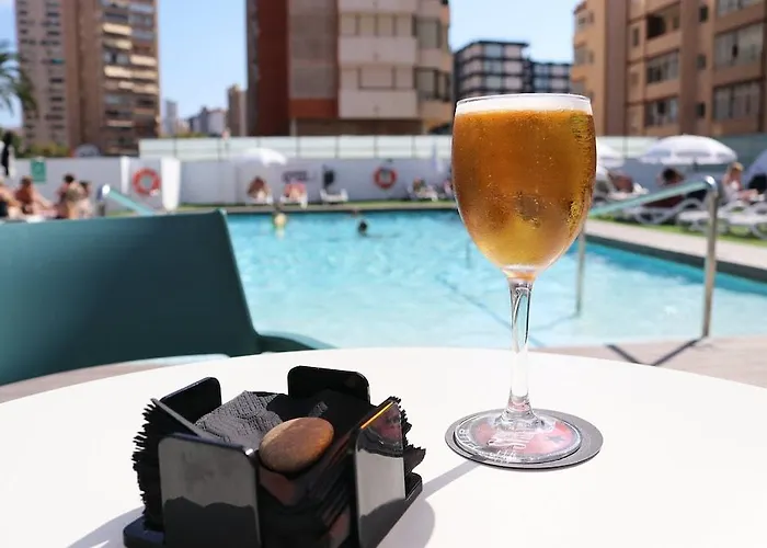 Centre - Adults Only 4*