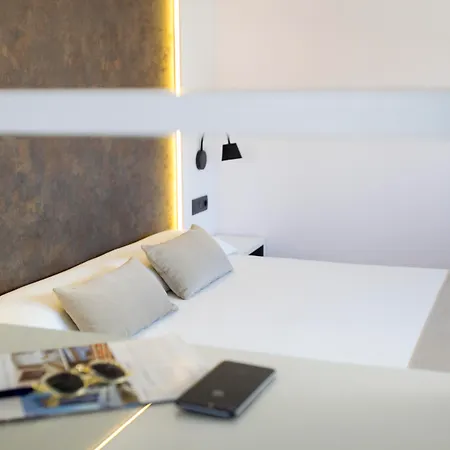 Centre - Adults Only Szálloda